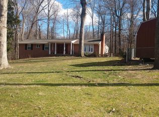 3405 Vanetta Ct, Triangle, VA 22172