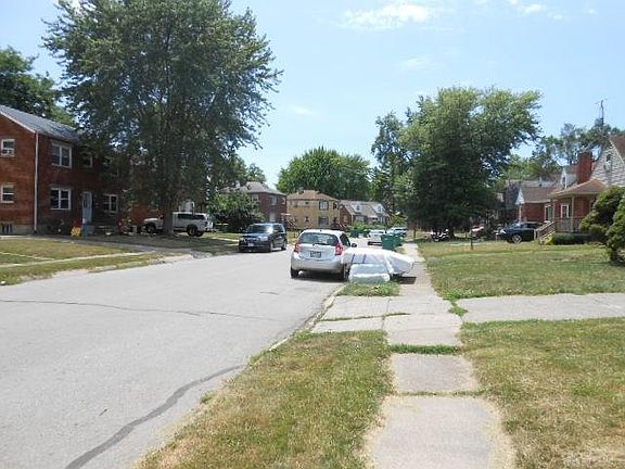 2nd image of 363 Morris Dr