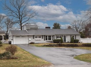 169 Lund Rd, Nashua, NH 03060