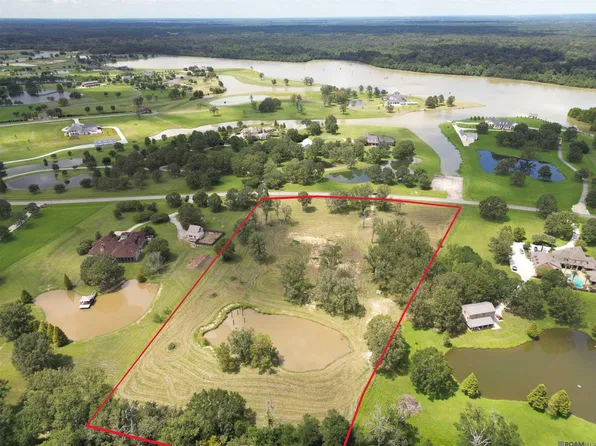 22222 Rabbit Run Dr, Baton Rouge, LA 70817