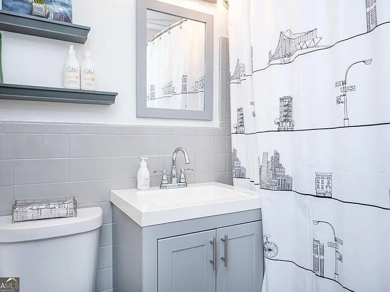 215 Piedmont Ave NE #807 — Photo 11