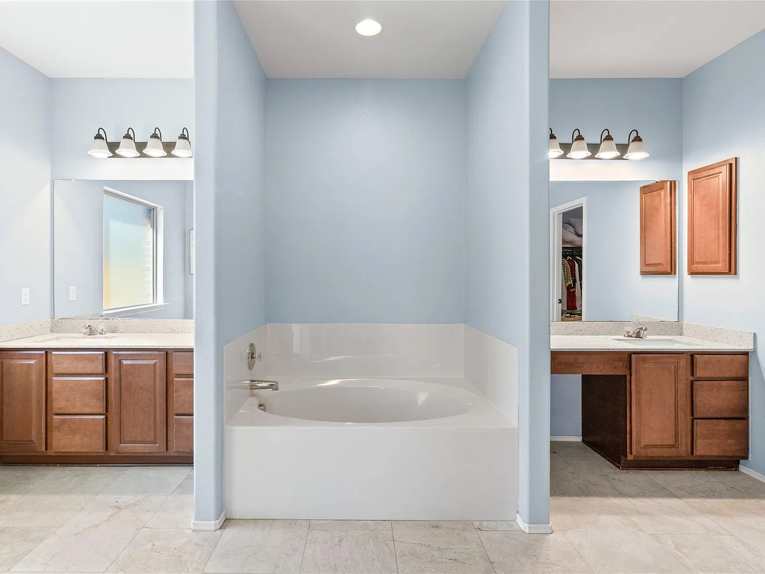 5 bed, 3.5 bath, 3166 sqft, $2,800 — Photo 4