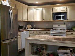 34 Edinburgh Dr #34, Peekskill, NY 10566