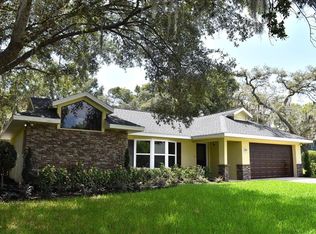 33024 Karl Ct, Leesburg, FL 34788