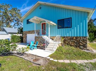 521 Pameto Rd, Nokomis, FL 34275