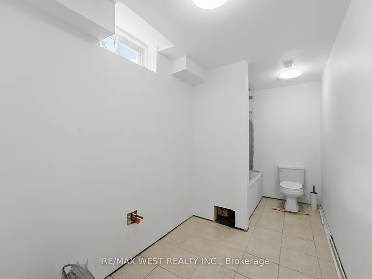26 Magpie Cres — Photo 44