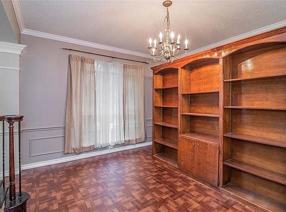 5th image of 6112 Lake Vista Dr