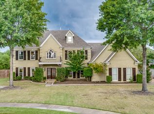 1821 Campden Dr, Collierville, TN 38017
