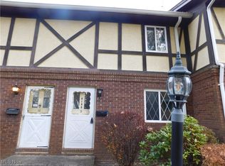 8180 Deepwood Blvd UNIT 9, Mentor, OH 44060