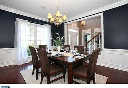 5th image of 126 Borden Way