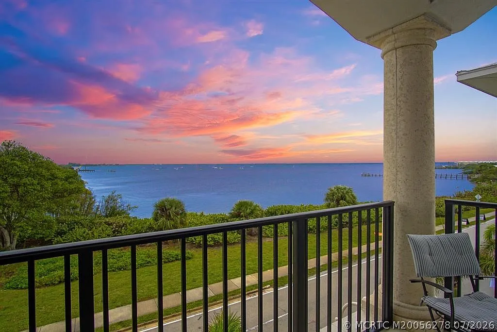 2 bed, 2.0 bath, 1532 sqft, $3,500 — Photo 1