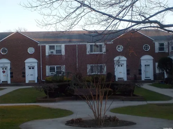260-36 Langston Avenue 1st fl, Glen Oaks, NY 11004