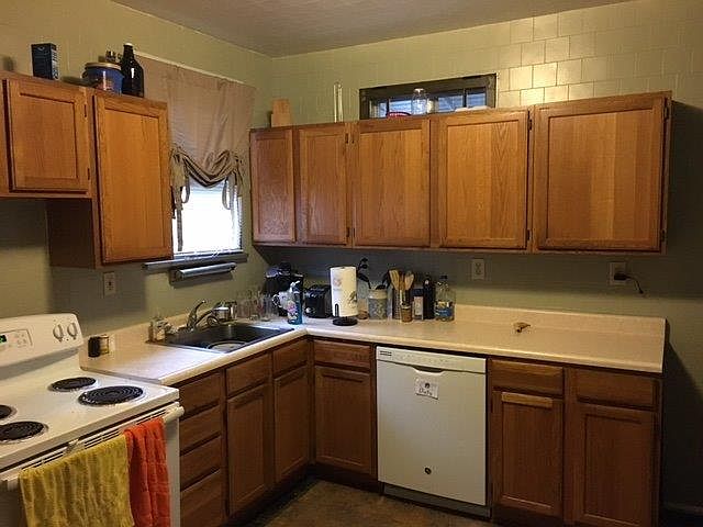 2nd image of 649 Clemmer Ave