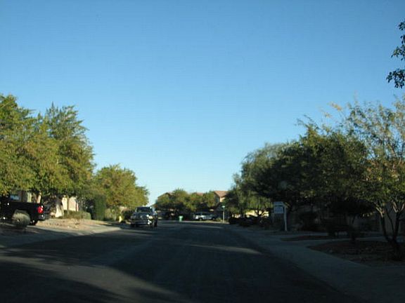 4th image of 41353 W Pryor Ln