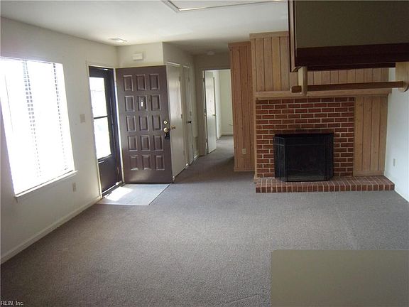 2nd image of 626 Ocean Lakes Dr