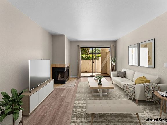 4th image of 2425 Cranston Dr Unit 31