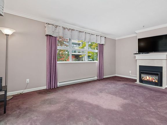 3rd image of 3008 Willow St #202