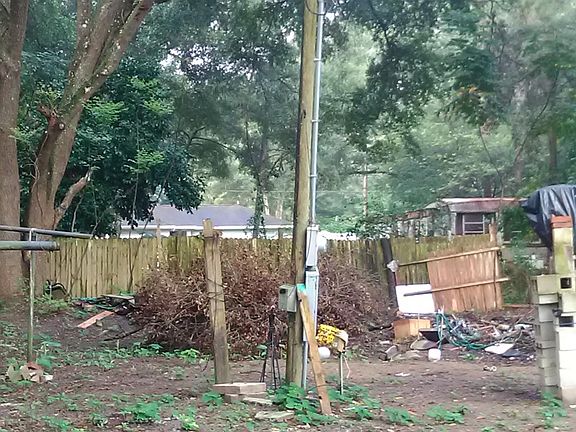 5th image of 6676 NW 61st Ave