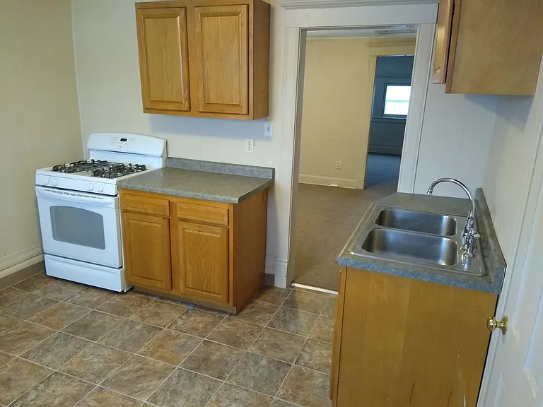 1617 Ogden Ave #3 — Photo 1