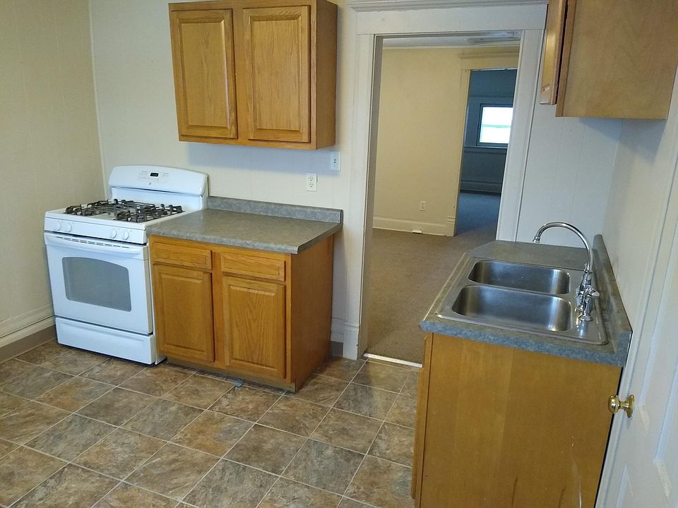 1st image of 1617 Ogden Ave #3