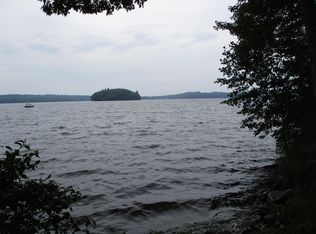 58 Mallard Ln, Winthrop, ME 04364