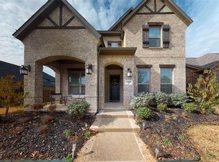 4300 Meadow Hawk Dr, Arlington, TX 76005