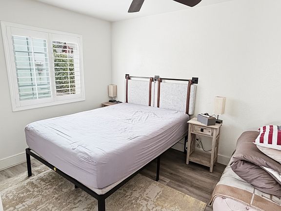 5th image of 12426 Lilac Ct