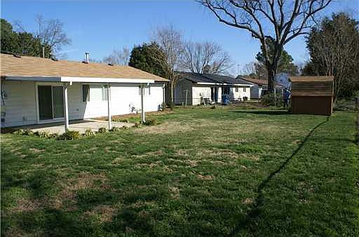 3rd image of 5813 Susquehanna Dr