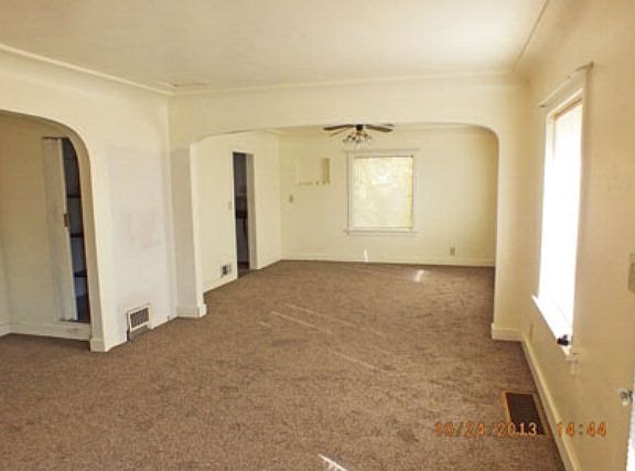 2nd image of 936 Wallula Ave