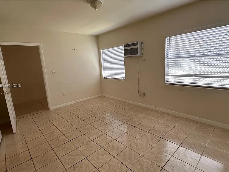 6345 N Miami Ave #1 — Photo 11