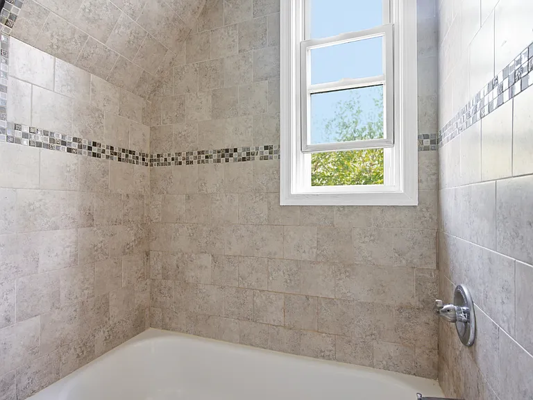 26 Seymour Ave #3 — Photo 16