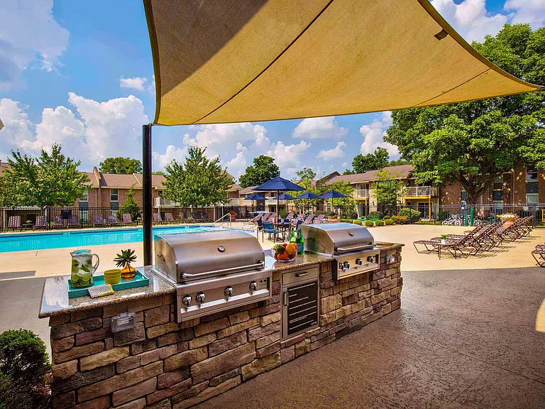 outdoor grills and chef's kitchen