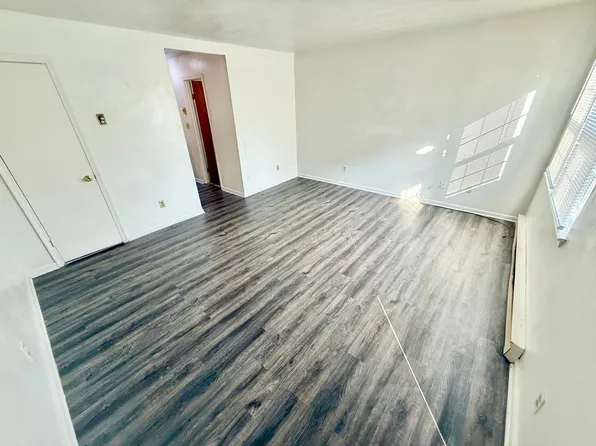 2628 Shoop Avenue (SHP)