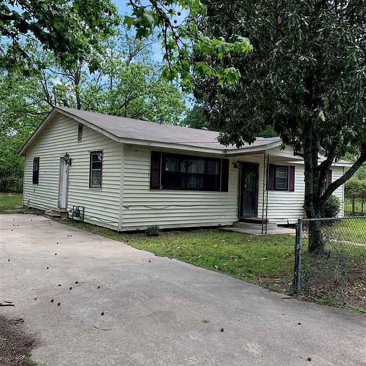 1st image of 2406 N Saracen Ave