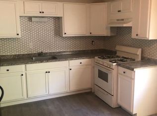 11929 San Andres Dr, Saint Louis, MO 63138