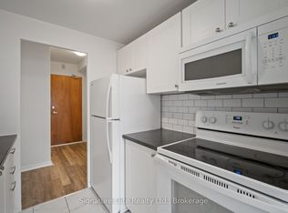 345 Lonsdale Rd #504, Toronto, ON M5P1R5