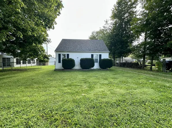 48 Railroad St, Kingston, OH 45644