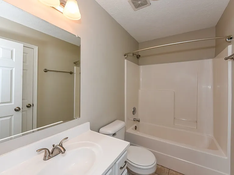 1241 Alandee St — Photo 15