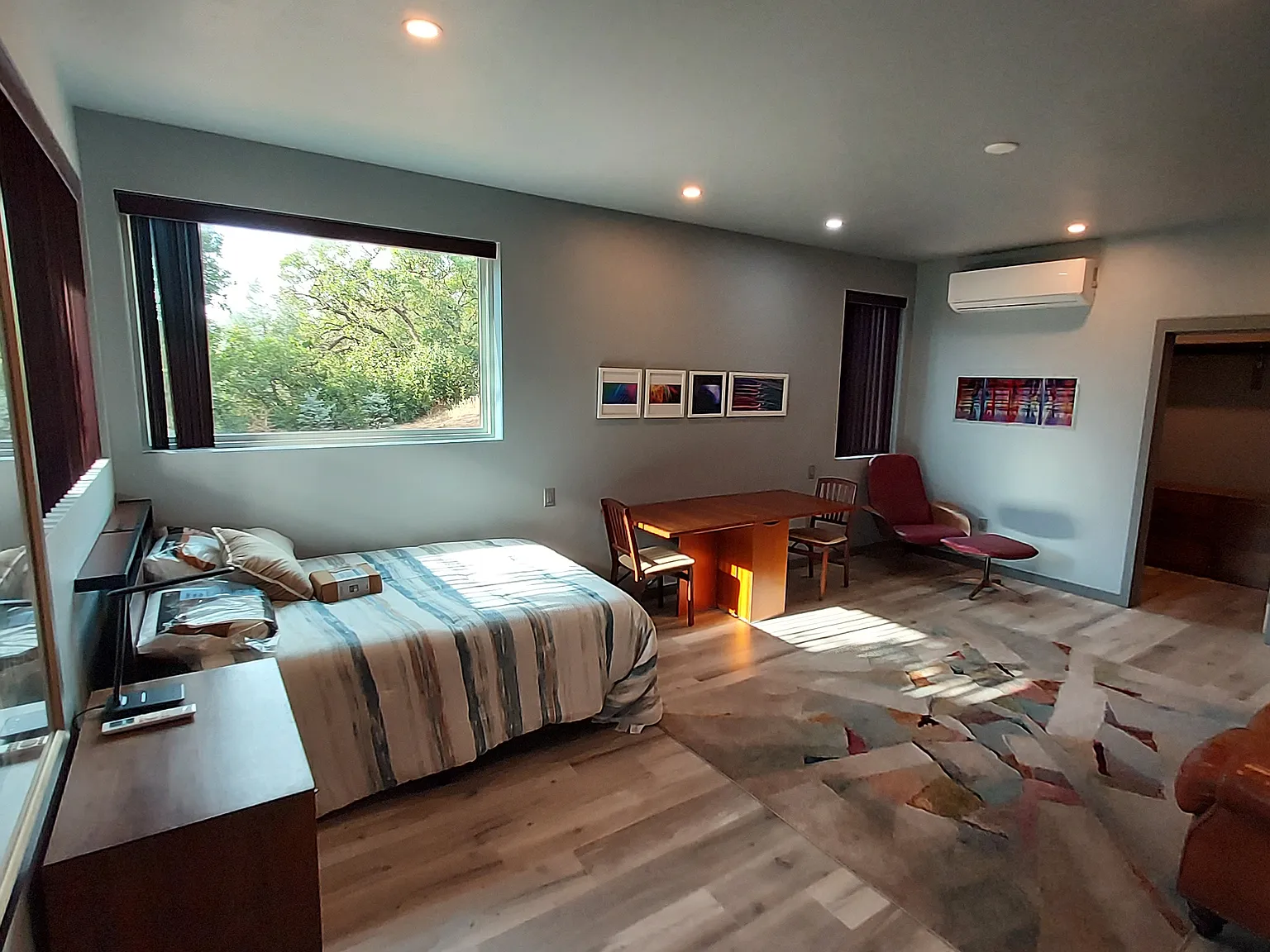 Studio, 525 sqft, $1,750 — Photo 1