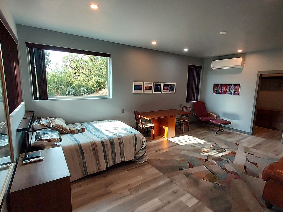 1st image of 331 Seven Oaks Rd #1