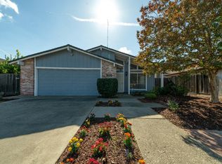 940 E Edison St, Manteca, CA 95336
