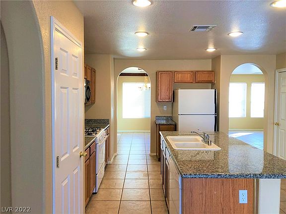 5th image of 5309 La Quinta Hills St