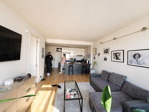 4th image of 114 Troutman St APT 510