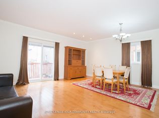 90 Carnival Ct, Toronto, ON M2R 3T8