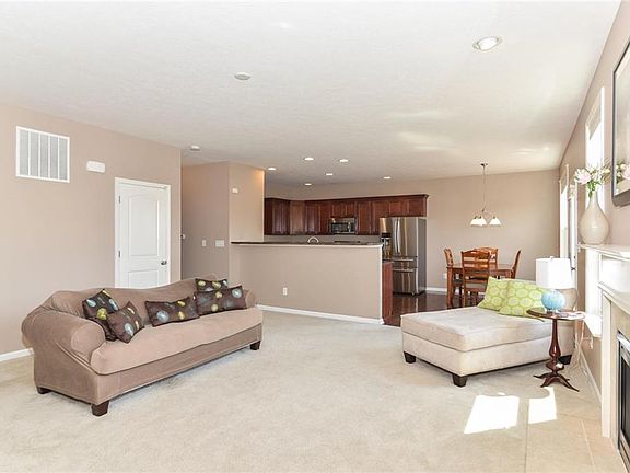 5th image of 6117 Golden Eagle Dr