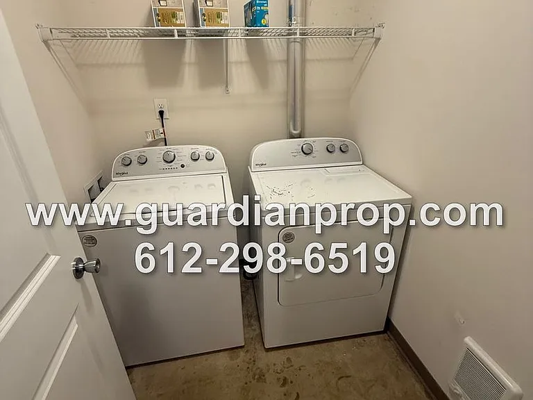 7535 Cloman Way — Photo 13