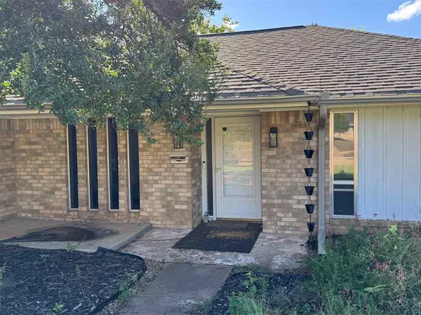 705 N Dryden Cir, Stillwater, OK 74075