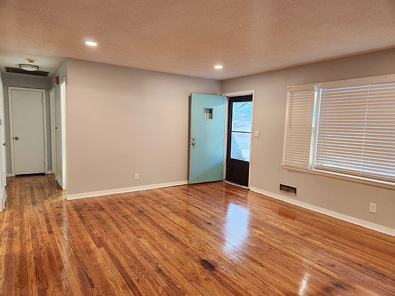 2nd image of 6731 Indiana Ave