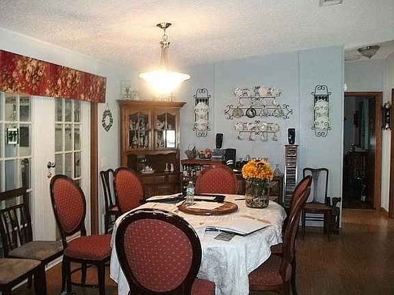 4th image of 404 Keuka Dr