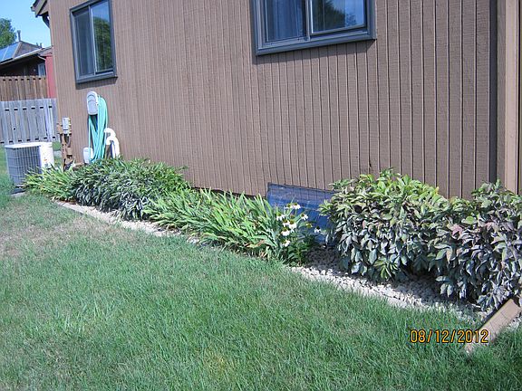 3rd image of 303 12th Ave E